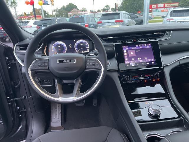 new 2025 Jeep Grand Cherokee car, priced at $35,530
