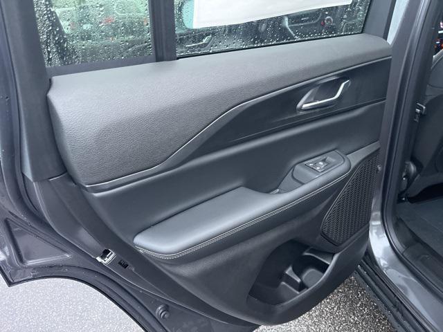 new 2025 Jeep Grand Cherokee car, priced at $35,530