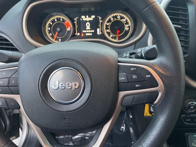 used 2018 Jeep Cherokee car, priced at $17,999