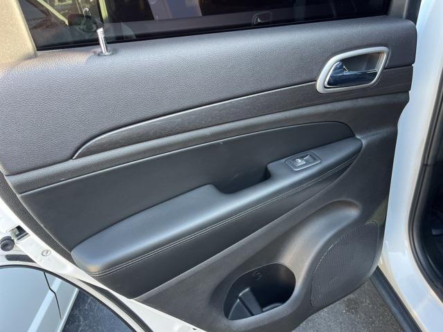 used 2018 Jeep Grand Cherokee car, priced at $19,399