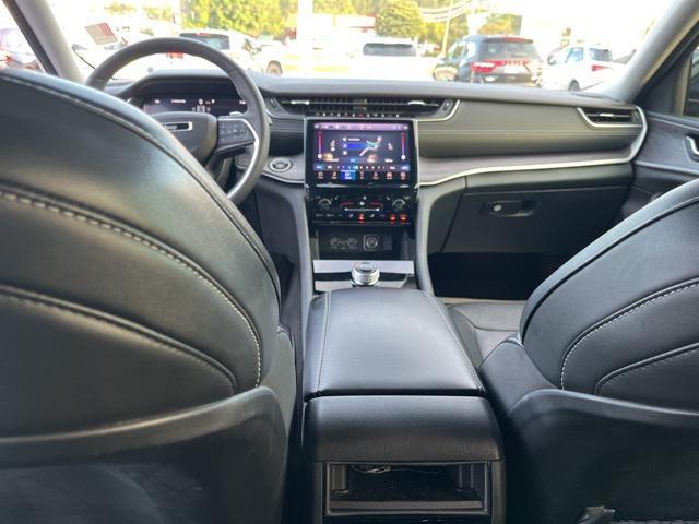 used 2023 Jeep Grand Cherokee car, priced at $27,799