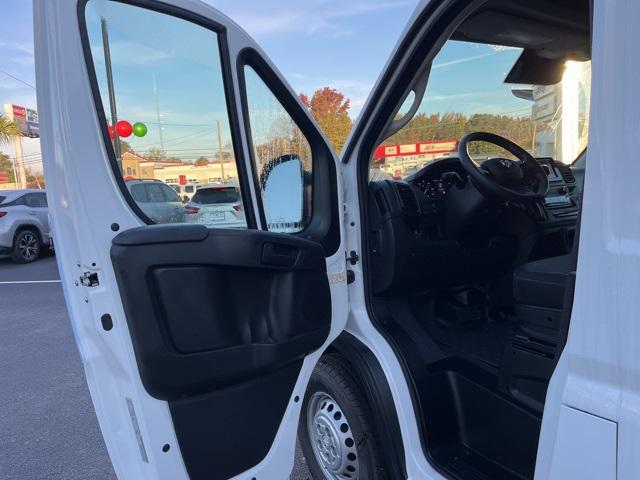 new 2025 Ram ProMaster 2500 car, priced at $50,080