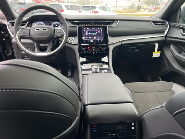 new 2025 Jeep Grand Cherokee L car, priced at $43,830