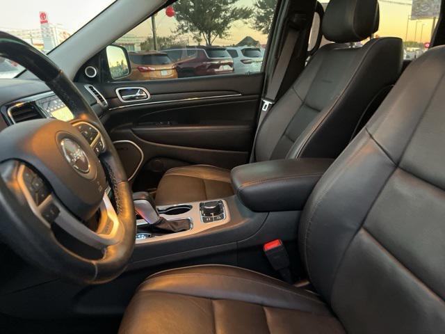 used 2020 Jeep Grand Cherokee car, priced at $29,599
