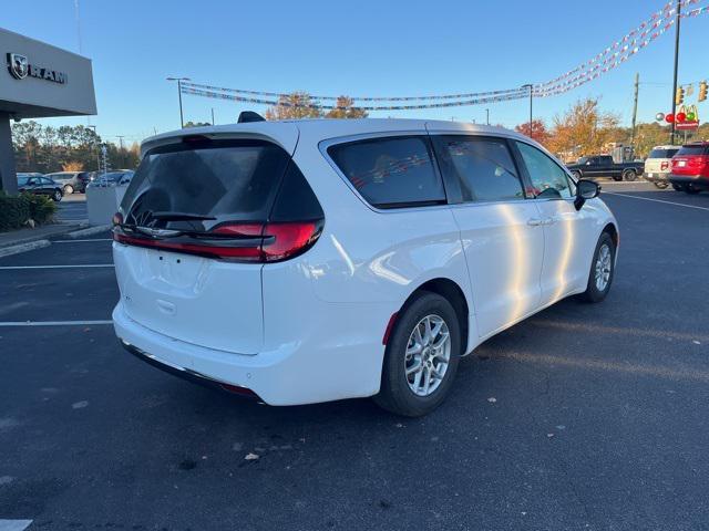 new 2025 Chrysler Pacifica car, priced at $41,145