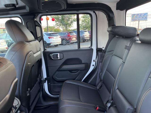 new 2025 Jeep Gladiator car, priced at $41,740