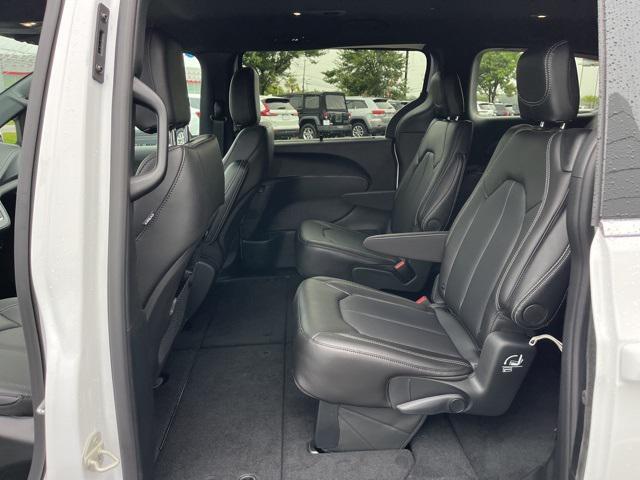 new 2026 Chrysler Pacifica car, priced at $44,368