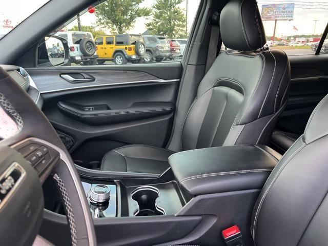 used 2024 Jeep Grand Cherokee L car, priced at $36,342