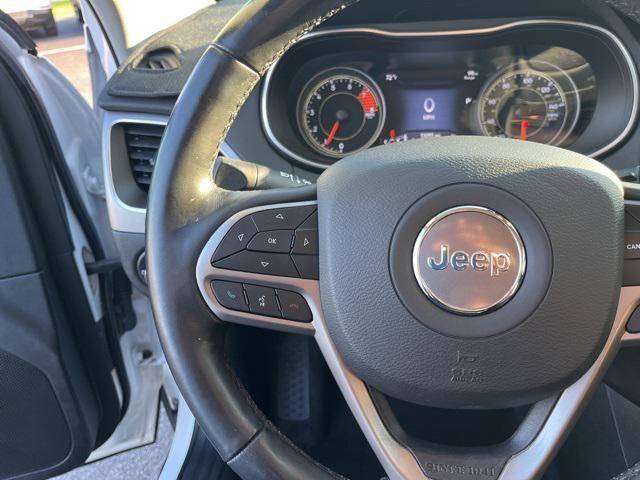 used 2021 Jeep Cherokee car, priced at $20,399