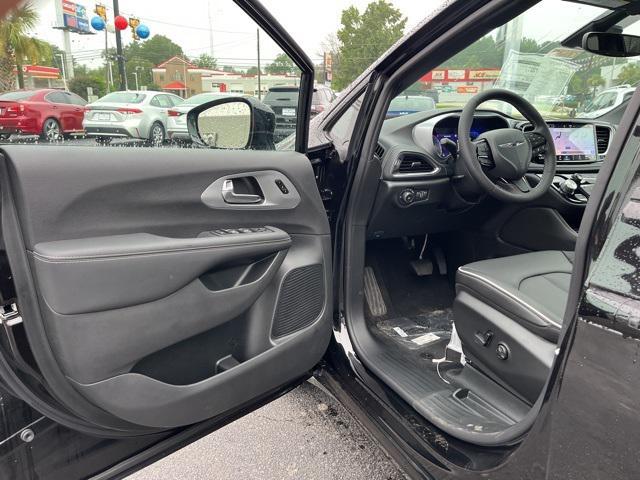 new 2026 Chrysler Pacifica car, priced at $49,367