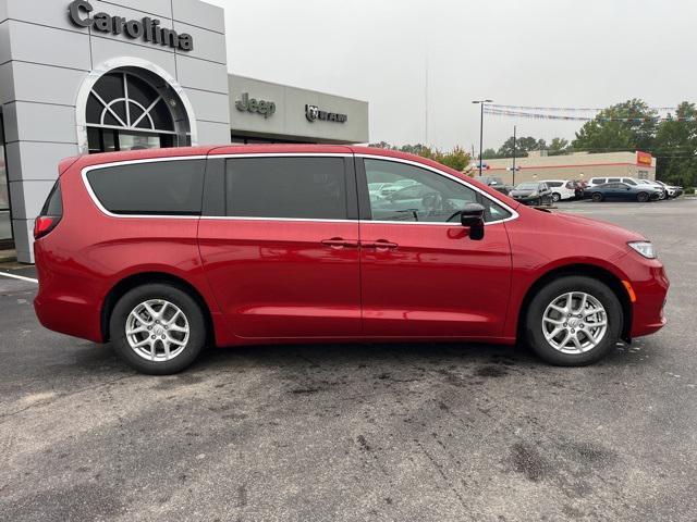 new 2026 Chrysler Pacifica car, priced at $44,386
