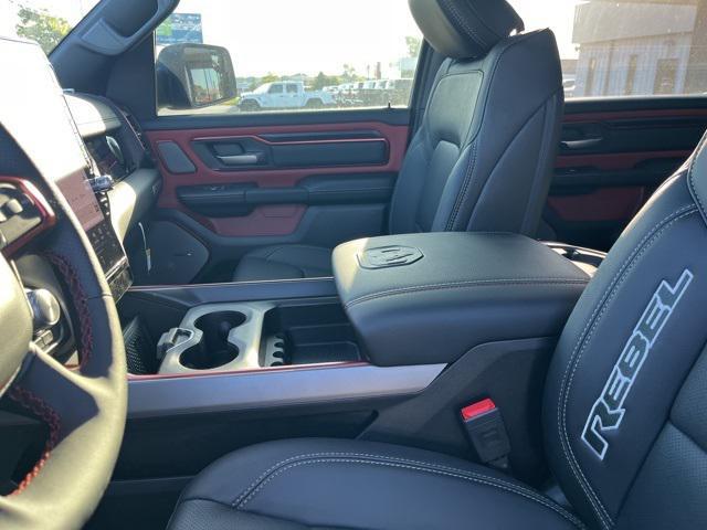 new 2025 Ram 1500 car, priced at $61,599