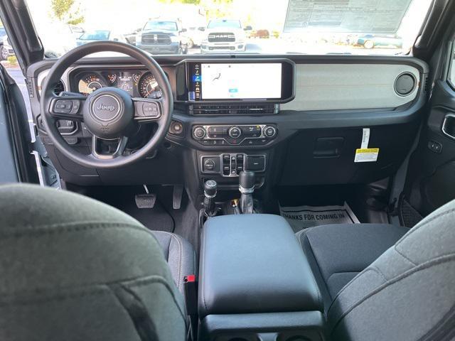 new 2025 Jeep Gladiator car, priced at $42,751