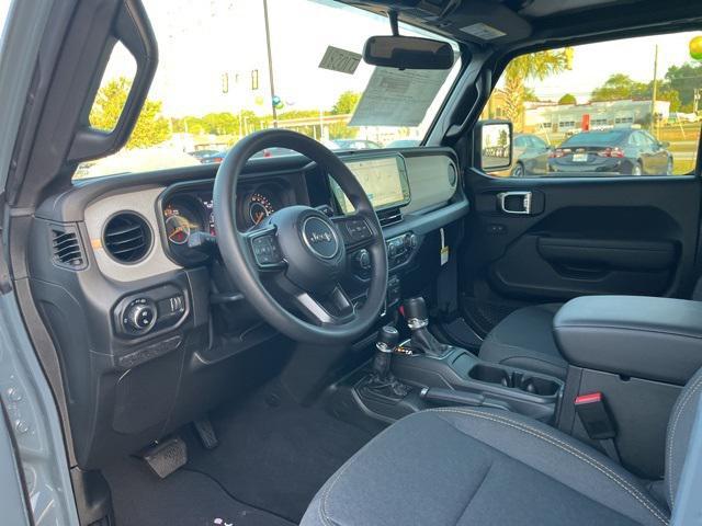 new 2025 Jeep Gladiator car, priced at $42,751
