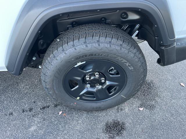 new 2026 Jeep Wrangler car, priced at $40,010