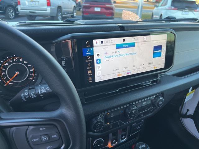 new 2026 Jeep Wrangler car, priced at $40,010