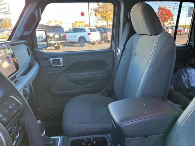 new 2026 Jeep Gladiator car, priced at $50,520