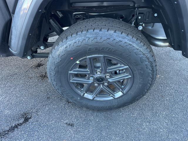 new 2026 Jeep Gladiator car, priced at $50,520