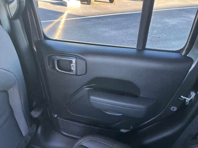 new 2026 Jeep Gladiator car, priced at $50,520