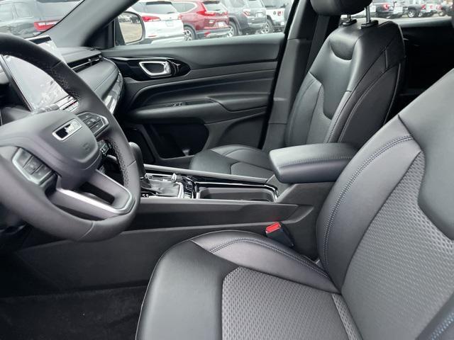 new 2026 Jeep Compass car, priced at $33,648