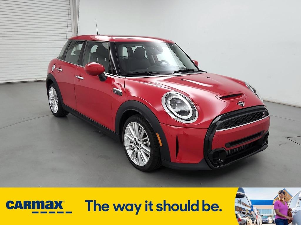 used 2024 MINI Hardtop car, priced at $26,998