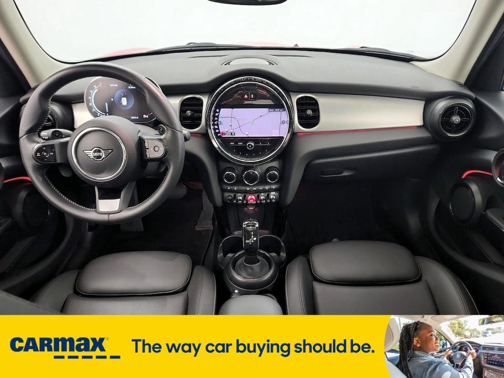 used 2024 MINI Hardtop car, priced at $26,998