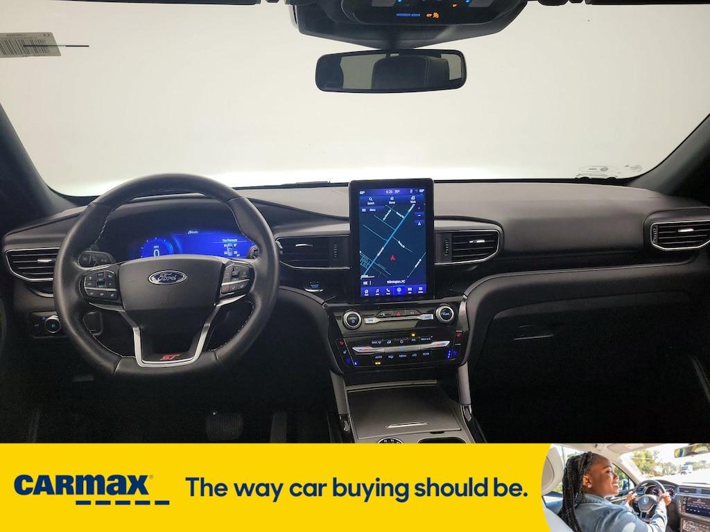used 2022 Ford Explorer car, priced at $37,998