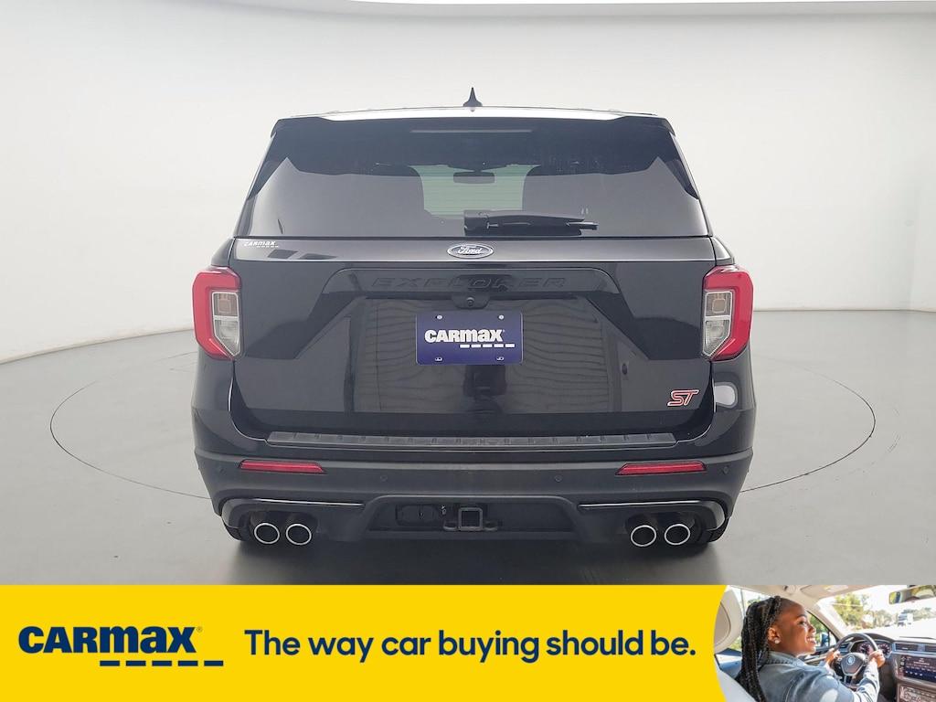 used 2022 Ford Explorer car, priced at $37,998