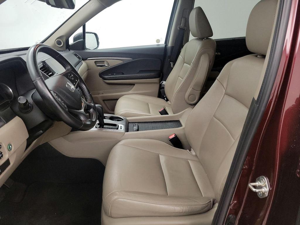 used 2019 Honda Pilot car, priced at $27,998