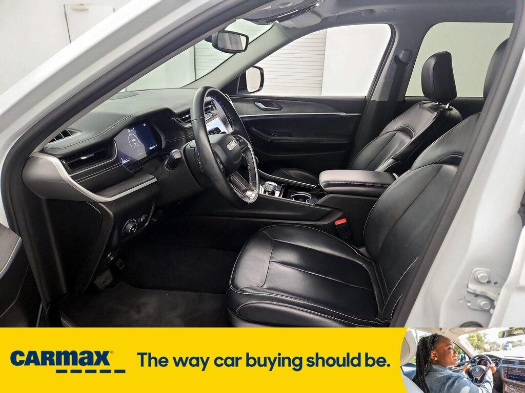used 2022 Jeep Grand Cherokee car, priced at $33,998