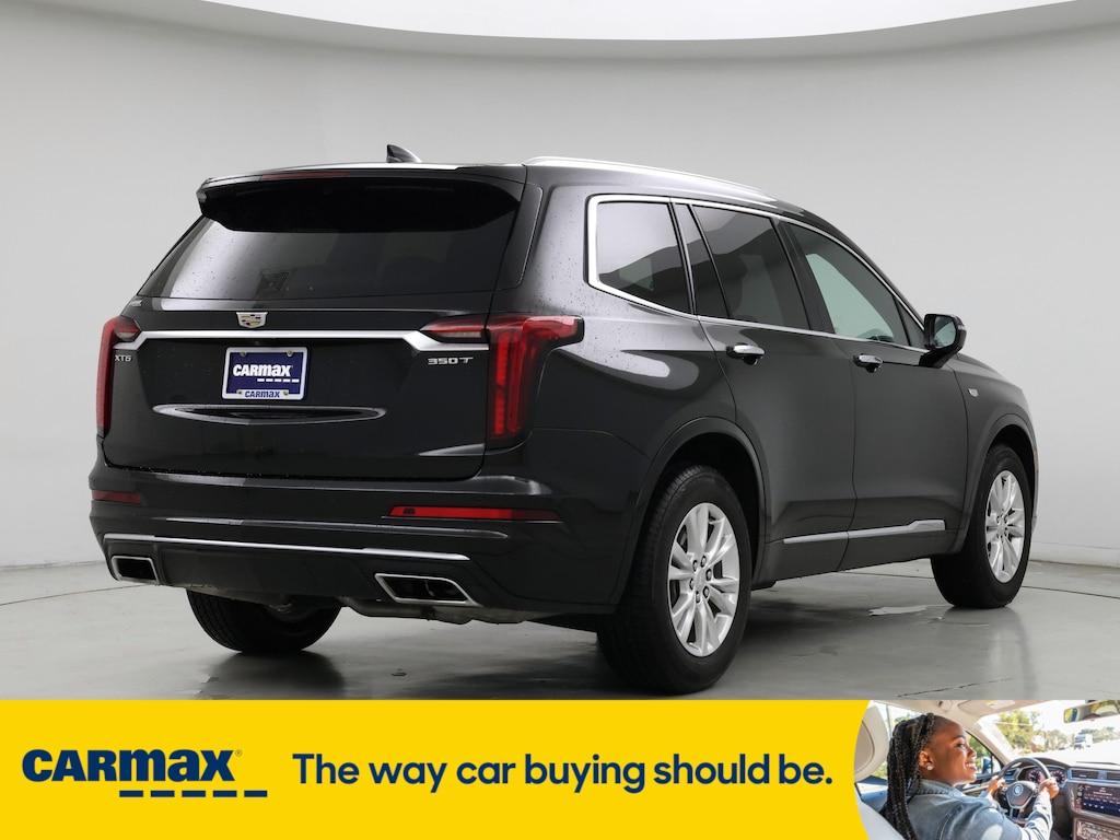 used 2022 Cadillac XT6 car, priced at $32,998
