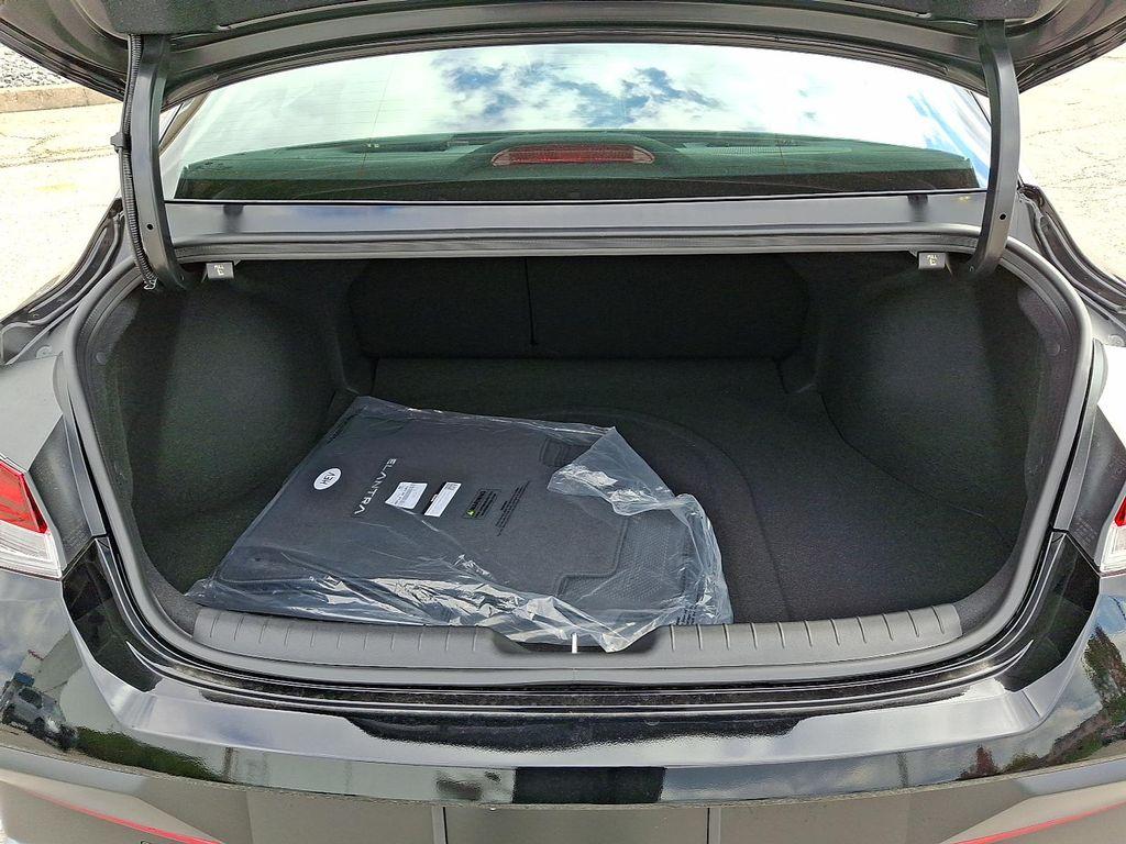 new 2025 Hyundai ELANTRA HEV car, priced at $31,285