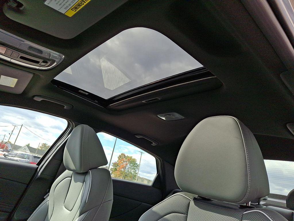 new 2025 Hyundai ELANTRA HEV car, priced at $31,285