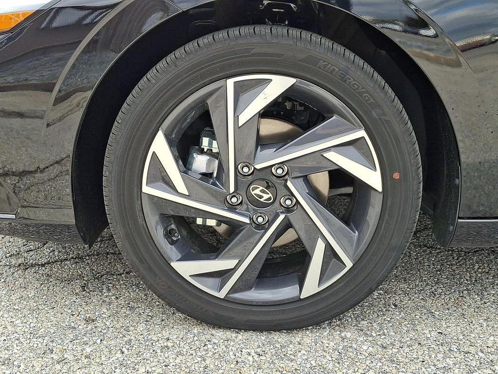 new 2025 Hyundai ELANTRA HEV car, priced at $31,285