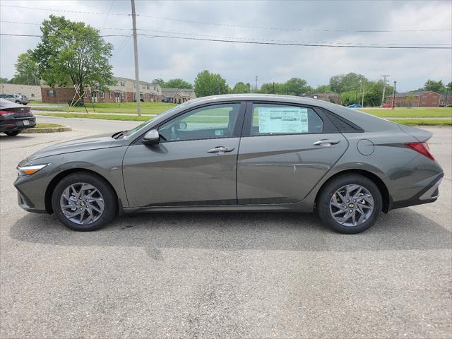 new 2024 Hyundai Elantra car, priced at $25,090