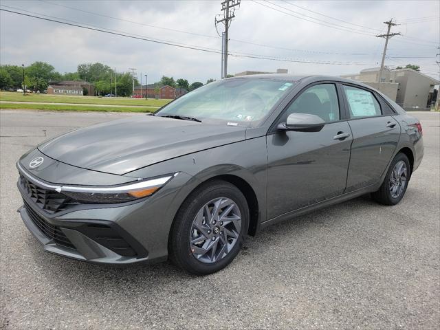 new 2024 Hyundai Elantra car, priced at $25,090