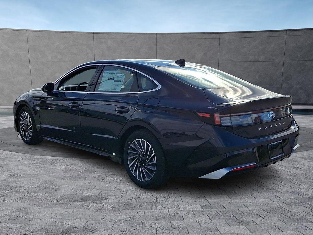 new 2026 Hyundai Sonata Hybrid car, priced at $34,105