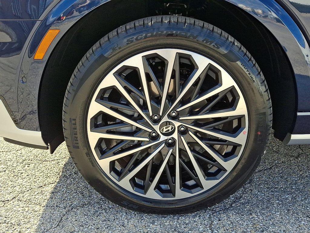 new 2026 Hyundai Palisade Hybrid car, priced at $60,625