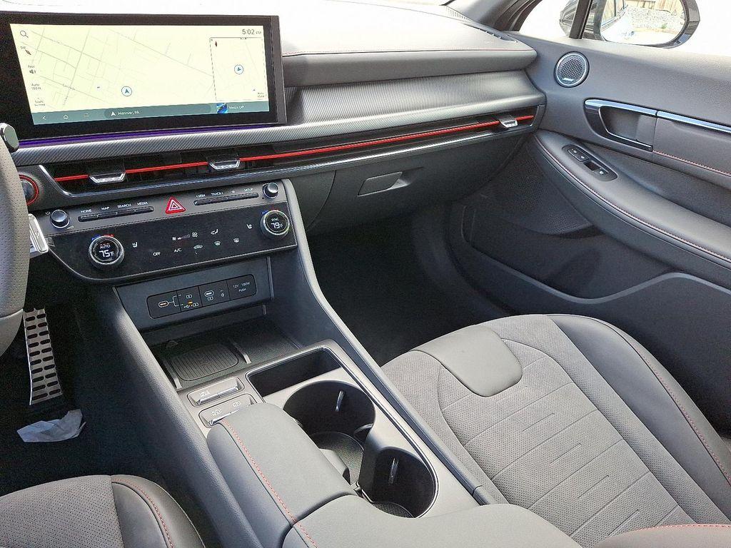 new 2025 Hyundai Sonata car, priced at $38,315