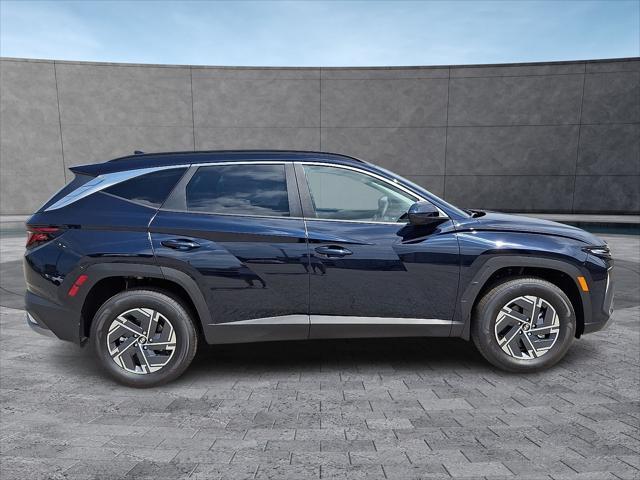 new 2025 Hyundai TUCSON Hybrid car, priced at $35,500