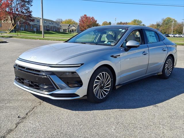 new 2025 Hyundai Sonata Hybrid car, priced at $39,120