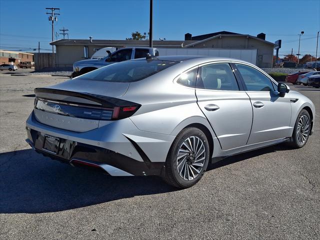 new 2025 Hyundai Sonata Hybrid car, priced at $39,120