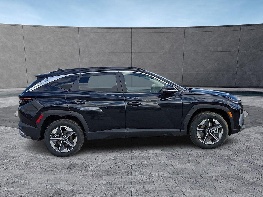 new 2026 Hyundai Tucson car, priced at $37,810