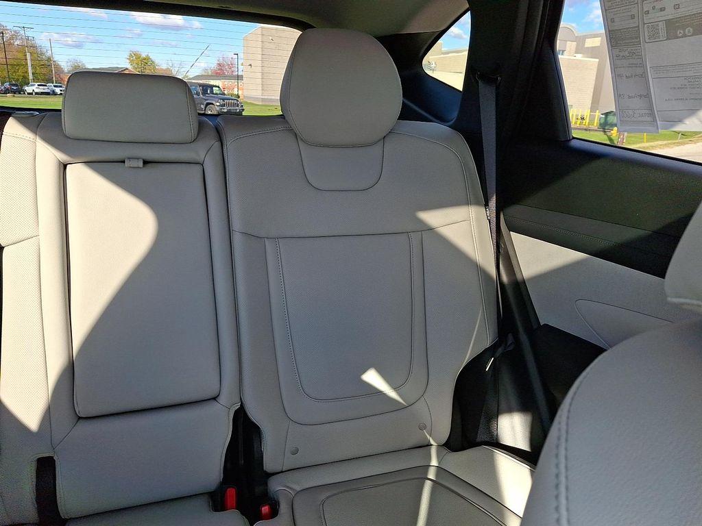 new 2025 Hyundai Tucson car, priced at $35,730