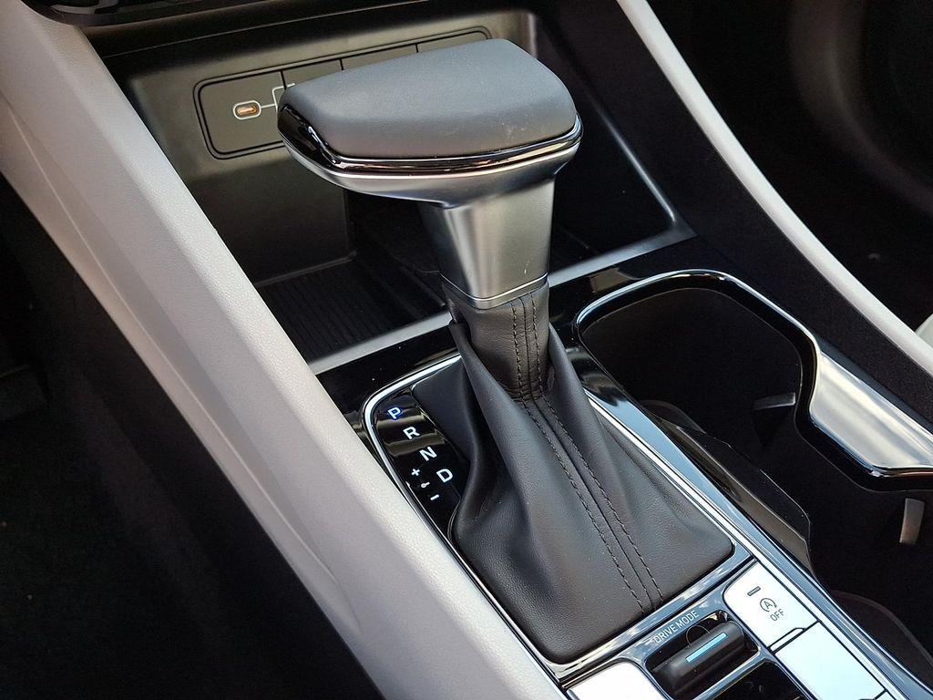 new 2025 Hyundai Tucson car, priced at $35,730