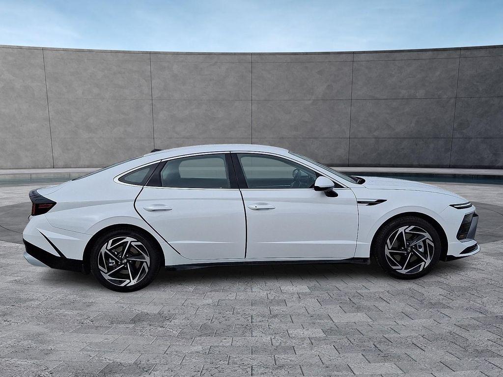 new 2026 Hyundai Sonata car, priced at $33,030