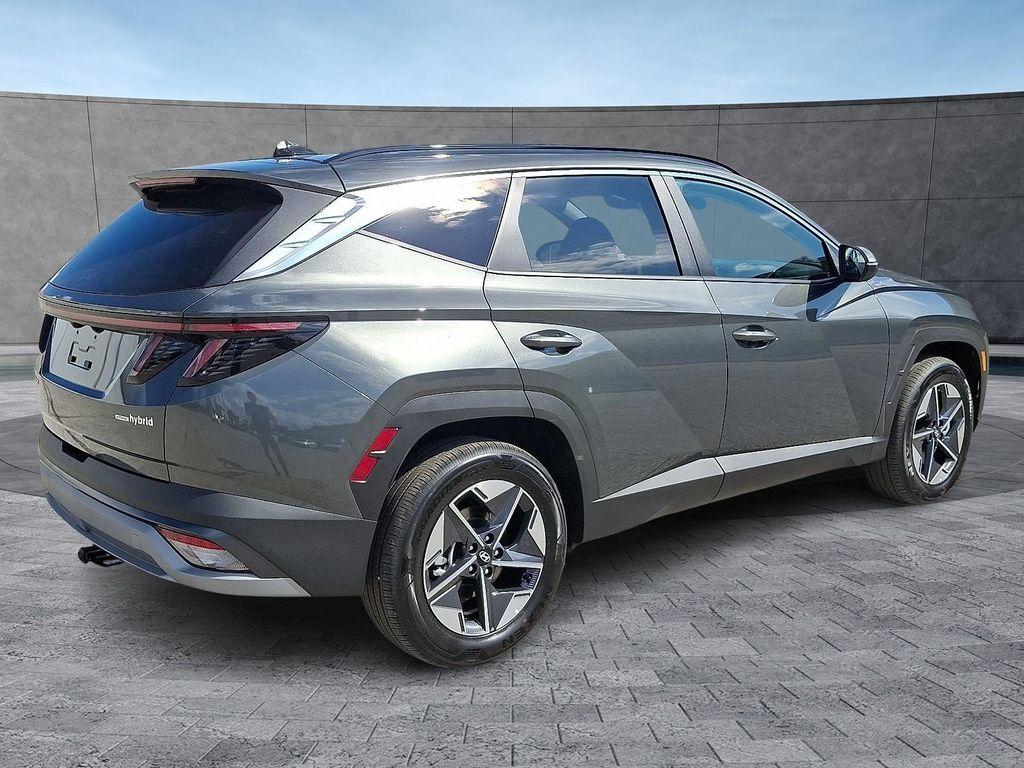 new 2025 Hyundai TUCSON Hybrid car, priced at $38,815