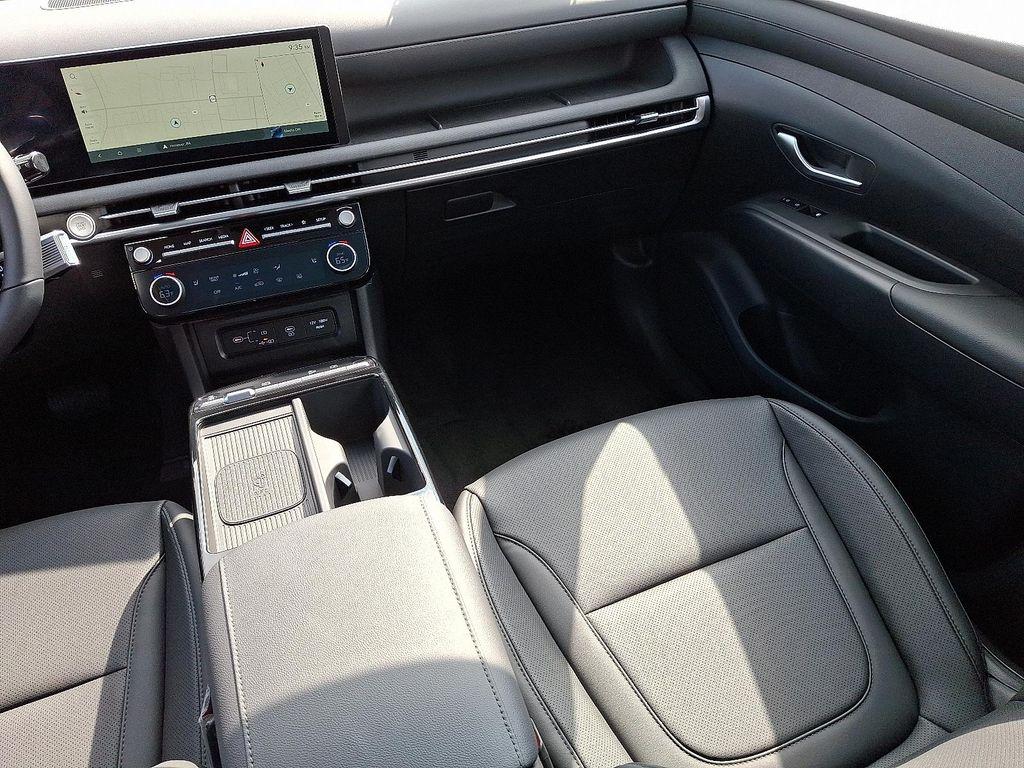 new 2025 Hyundai TUCSON Hybrid car, priced at $38,815