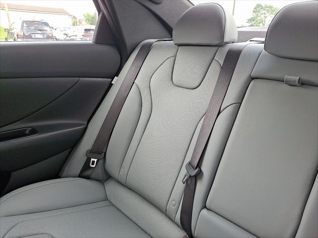 new 2025 Hyundai Elantra car, priced at $31,630