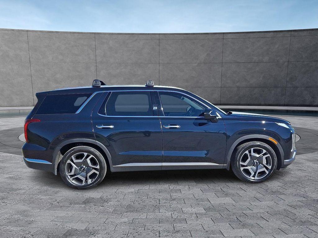 used 2023 Hyundai Palisade car, priced at $42,994